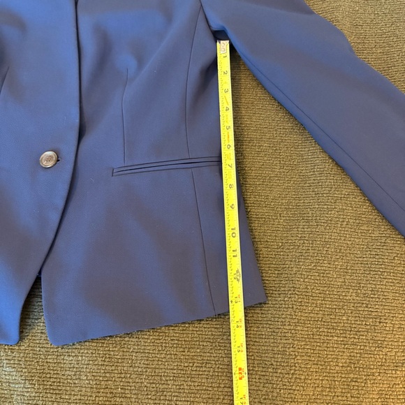 Ann Taylor Petite Cutaway Blazer in Sapphire - Picture 3 of 7